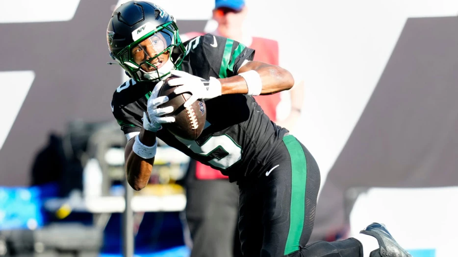 Jets’ Garrett Wilson is going to hate Aaron Glenn surrendering again at end of half