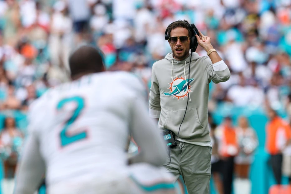 Miami Dolphins Coach Mike McDaniel Practically Guarantees Lineup Changes