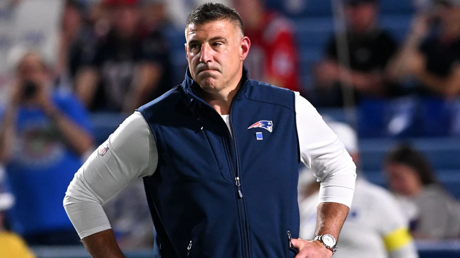 Patriots rumors: Is New England actually trying to trade for RB upgrade?