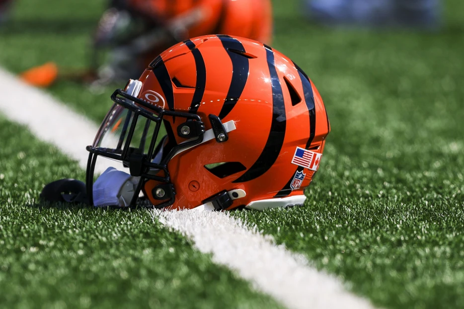 AFC North Trade Buzz: Bengals, Browns, Ravens, Steelers