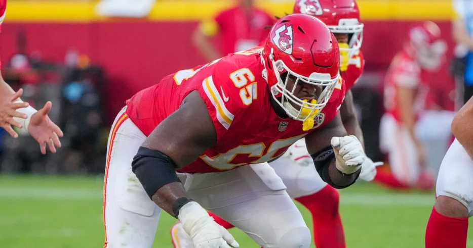 Andy Reid gives updates on 2 injuries from Sunday