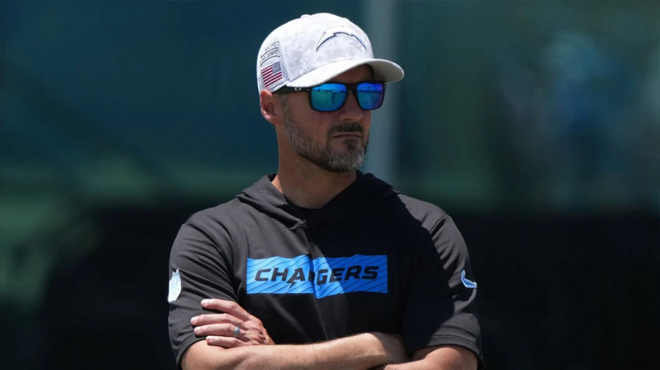 Chargers defense hit with honest reality check by Jesse Minter