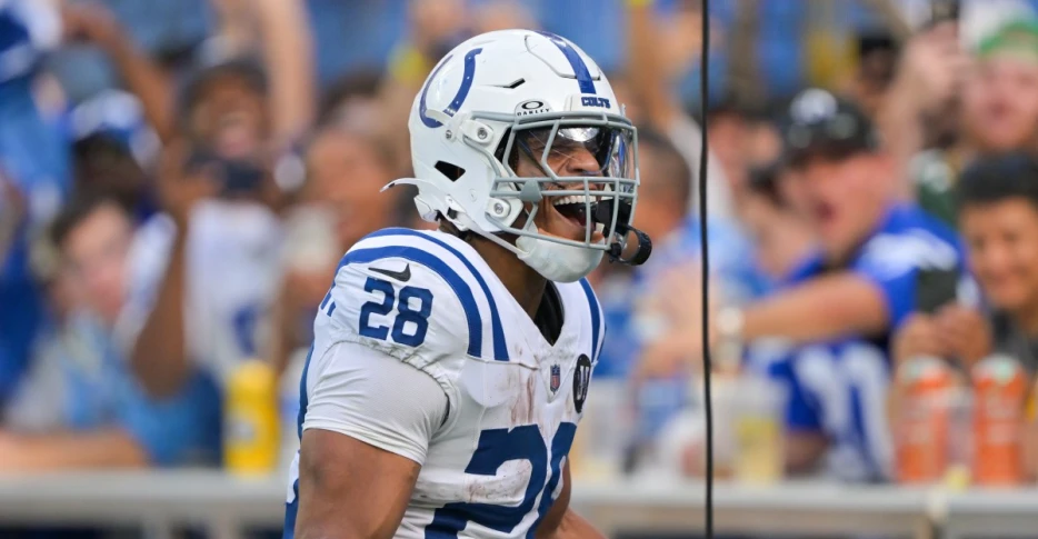 Indianapolis Colts stake claim to top spot in AFC