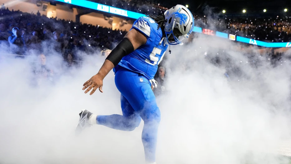 Lions’ Alim McNeil activated for massive Monday Night Football game vs Buccaneers
