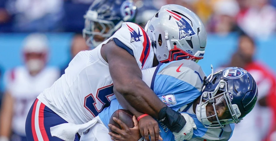Position grades from the Patriots’ win over the Titans: Defense finishes strong