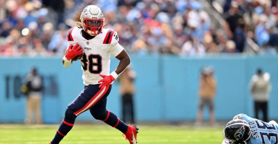 Rhamondre Stevenson, Patriots run game meet Mike Vrabel’s challenge against Titans