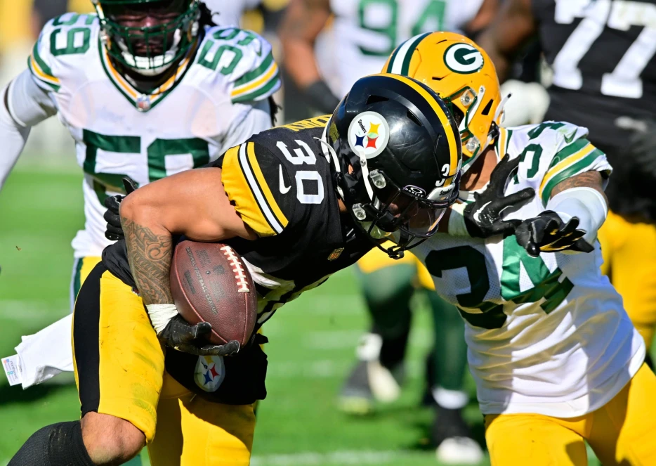 Steelers Open as Home Underdogs vs. Packers