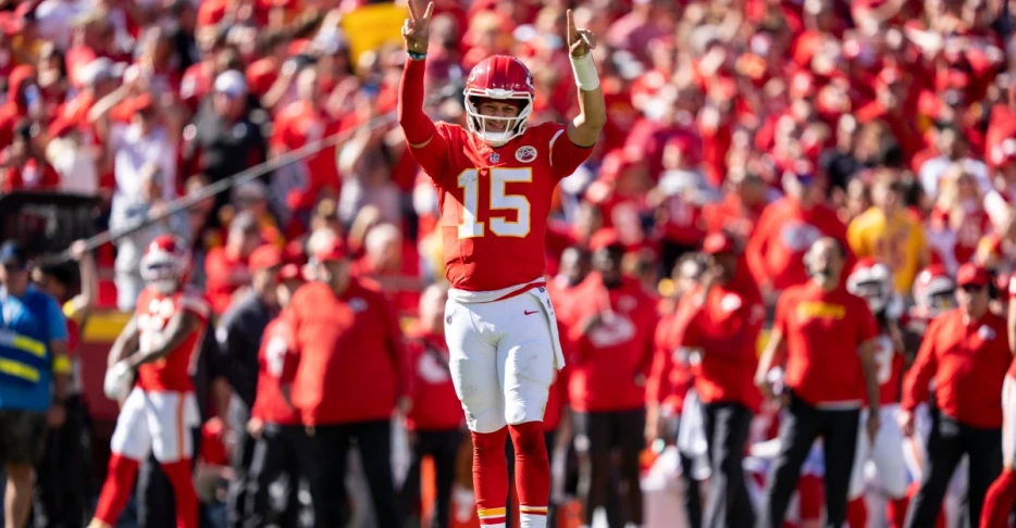 Arrowheadlines: Chiefs get an ‘A+’ for complete performance against Raiders