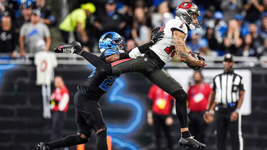 Buccaneers WR Mike Evans to miss most of 2025 NFL season after MNF injury