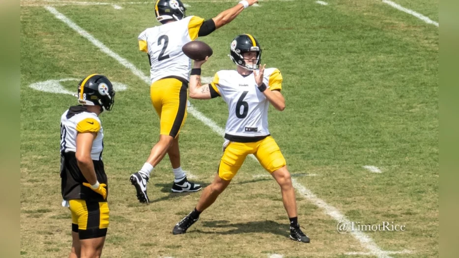 Steelers Release QB Logan Woodside From Practice Squad