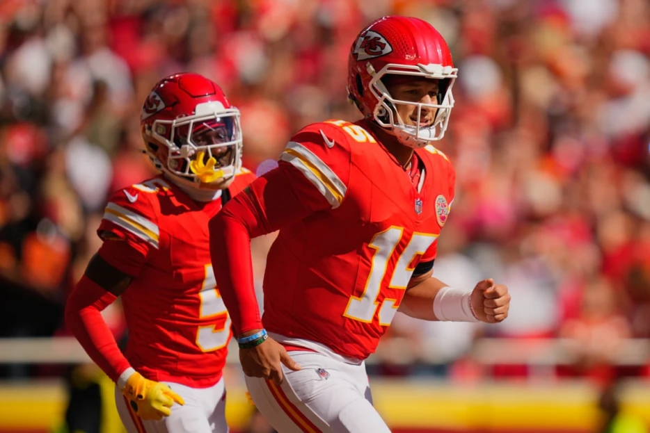 Week 8 NFL Offense Rankings: Cowboys and Chiefs Continue to Impress