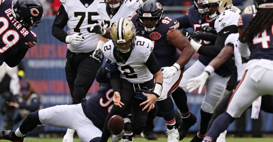 Week 8 Power Rankings: Packers are winning, but analysts aren’t buying it