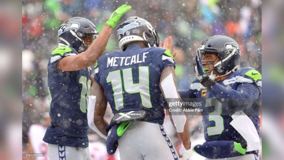 Will Steelers Kick The Tires On WR Tyler Lockett?