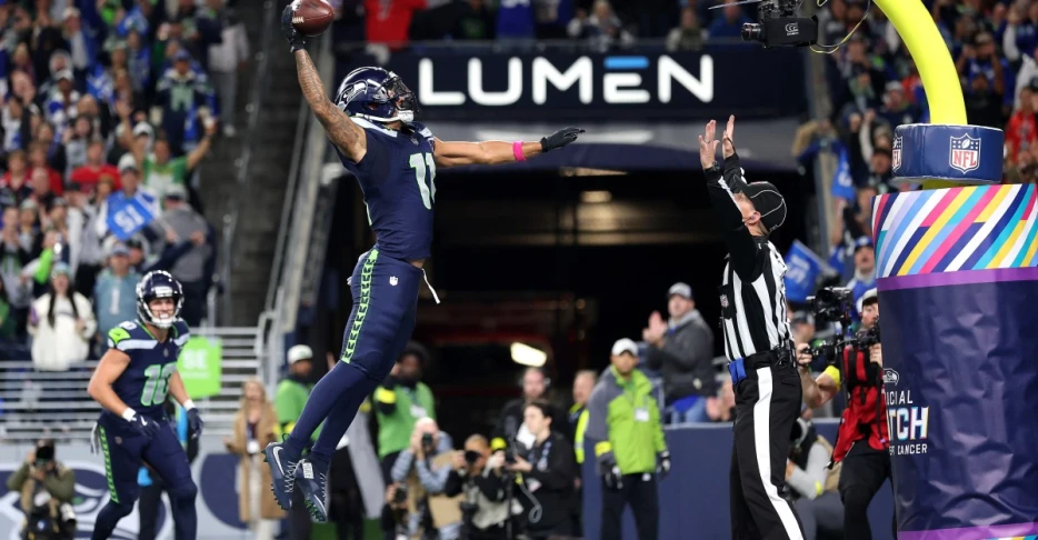 Winners and Losers from Seahawks vs. Texans: A messy Monday night win