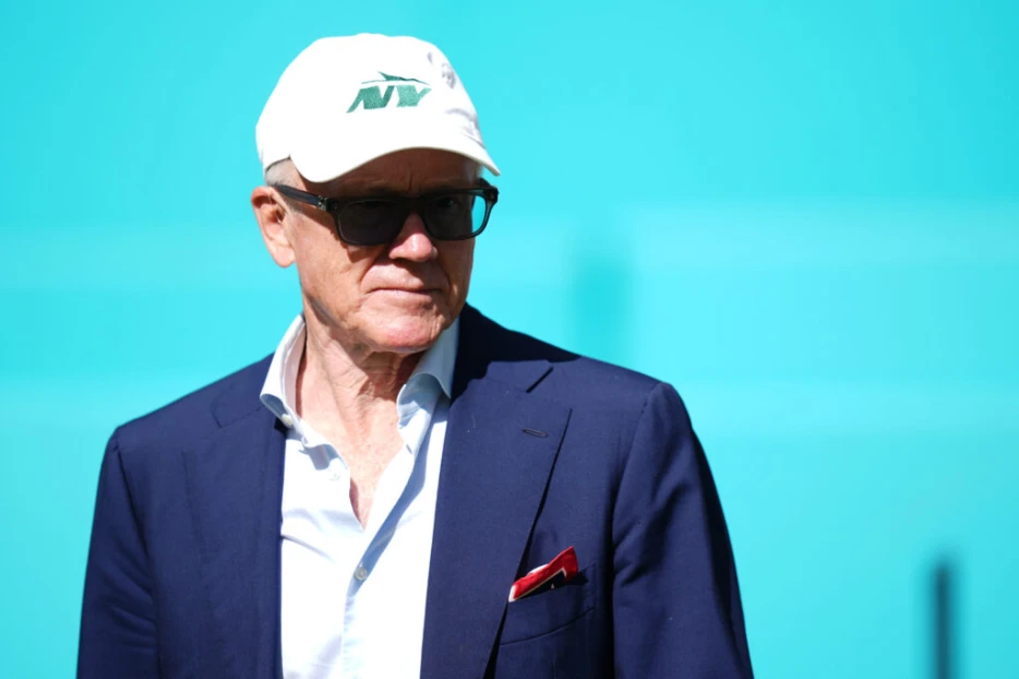 Woody Johnson Criticizes Justin Fields’ Play; Jets Close To Naming Tyrod Taylor Starter