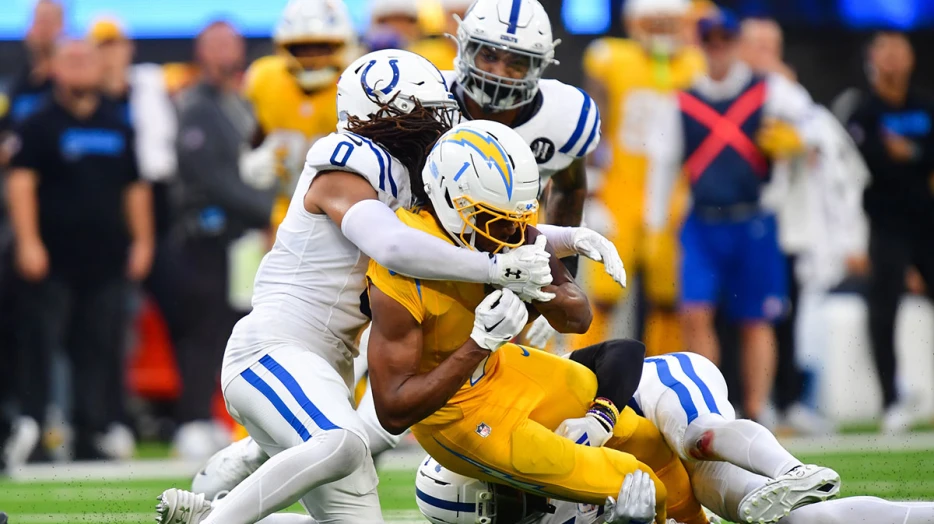 Colts rumors: What to watch for at trade deadline amid blazing-hot start