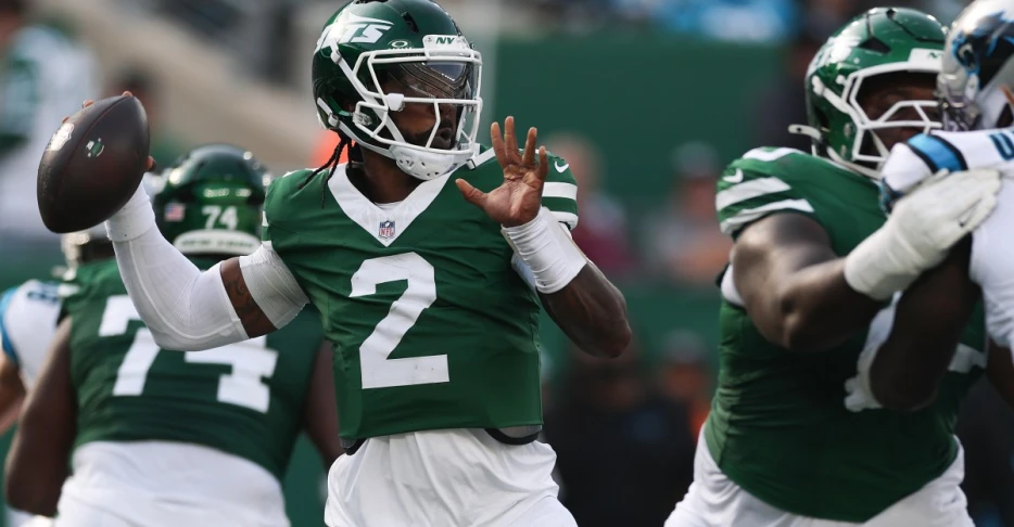 Potential Jets starter Tyrod Taylor may miss Bengals game due to injury