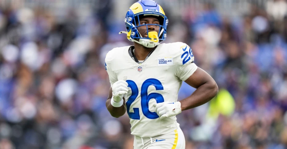 Rams Film Review: Offense leans into 13 personnel in win