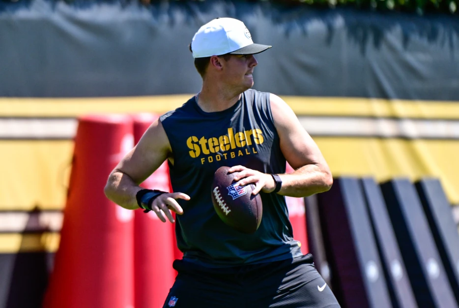 Steelers Get Good News on Rookie QB Will Howard