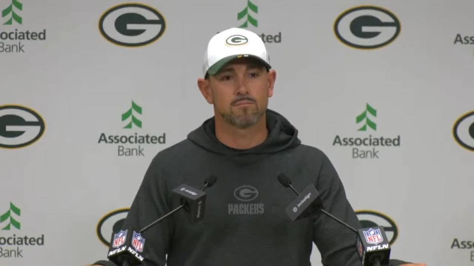 ‘Surprising For Such An Old Man’: LaFleur Ribs Rodgers, Praises His Play