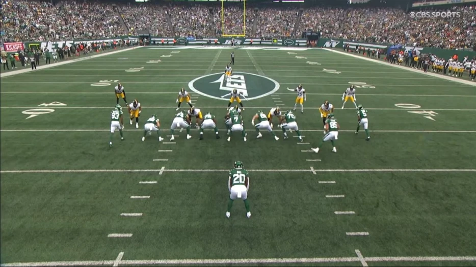 Analyst Thinks Trading For Jets RB Breece Hall Would Make Steelers AFC North ‘Favorite’