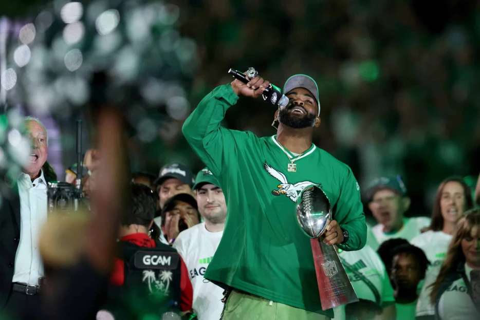 Brandon Graham Gets Honest About Coming Out Of Retirement