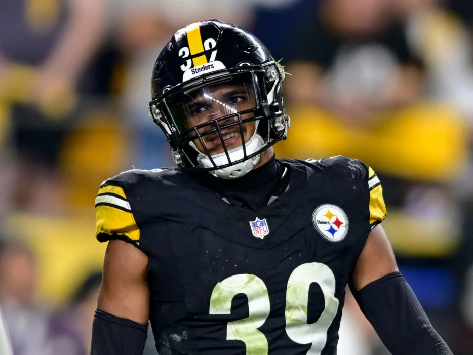 Former Steelers All-Pro Defender Tabbed as Trade Candidate
