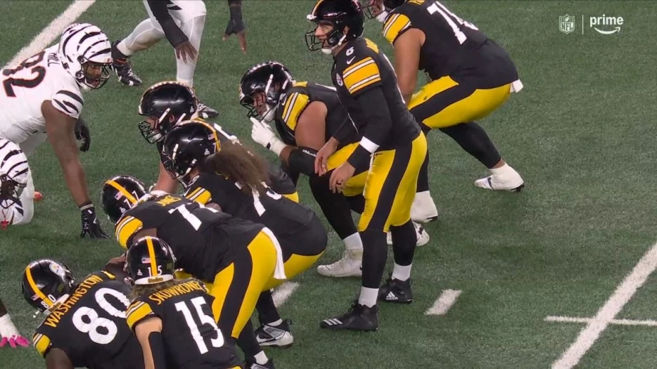 ‘Getting Better Every Single Game’: Hoke Says ‘Arrow’s Pointing Up’ For Steelers’ O-Line