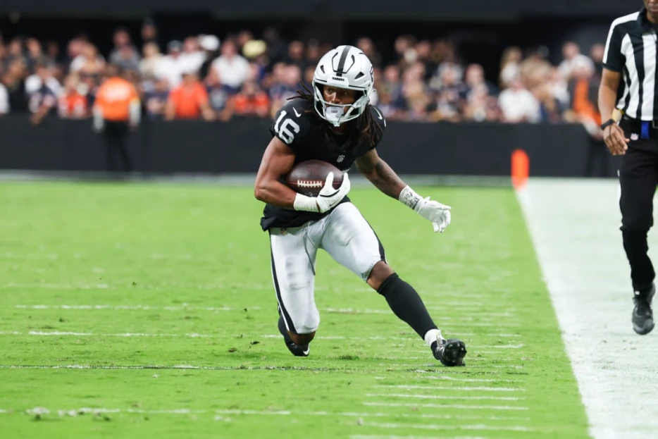 Three Trades Las Vegas Raiders Should Make Before NFL Deadline
