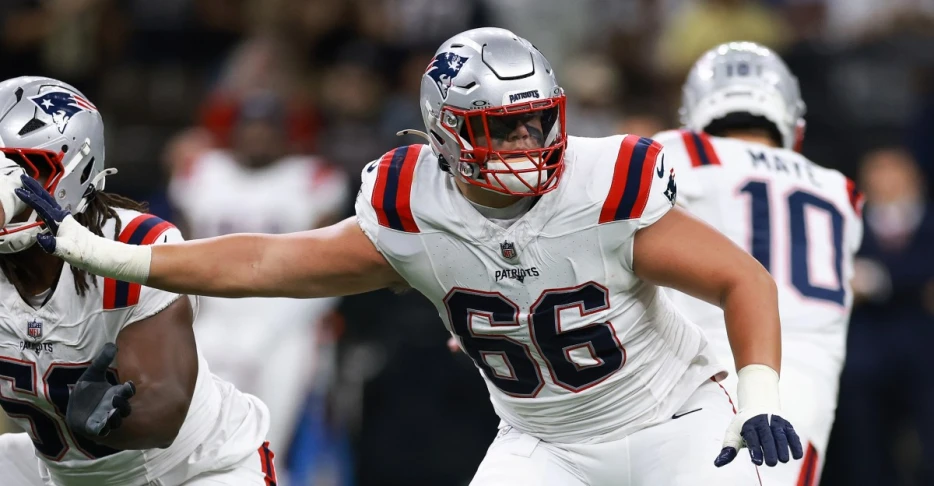 Will Campbell arm length has become a non-story 7 games into NFL career