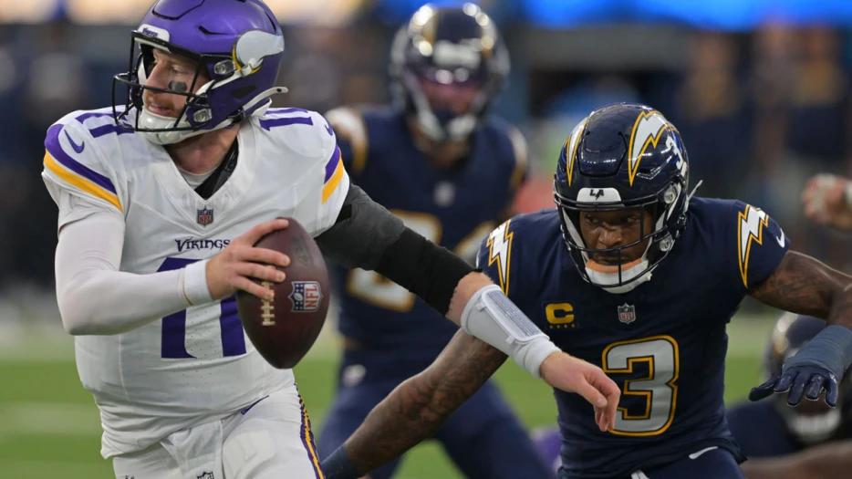 Chargers’ Derwin James ruled out for rest of Vikings clash with ankle injury