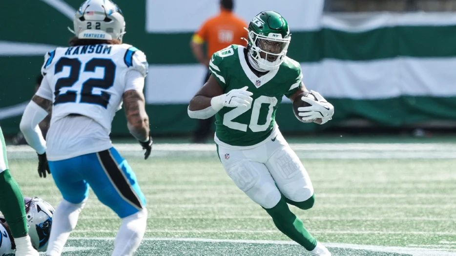 Jets HC Aaron Glenn gives a Breece Hall injury update fantasy managers need to know