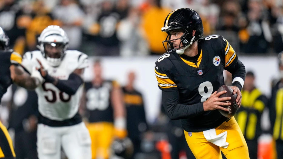 Packers’ fan calls out Brett Favre for ‘twisting knife’ with Vikings move, which Aaron Rodgers almost did, too