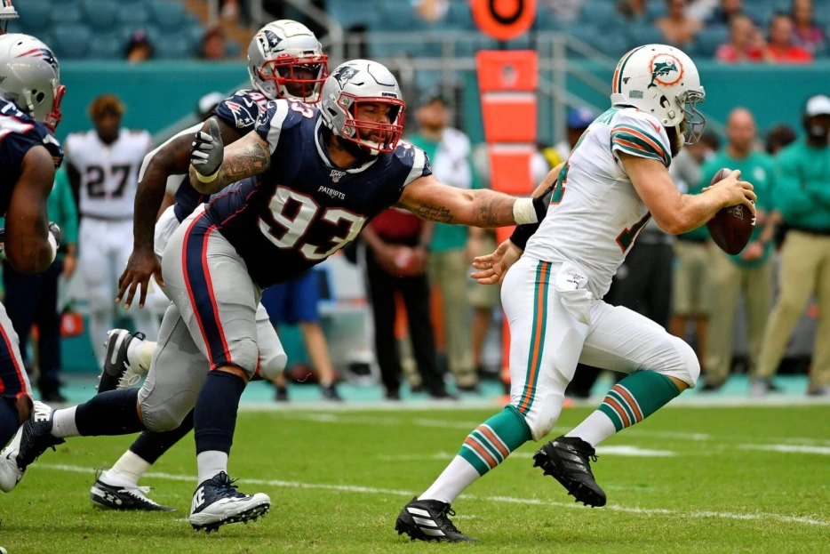 Patriots Sign DT Lawrence Guy To One-Day Contract To Retire With Team