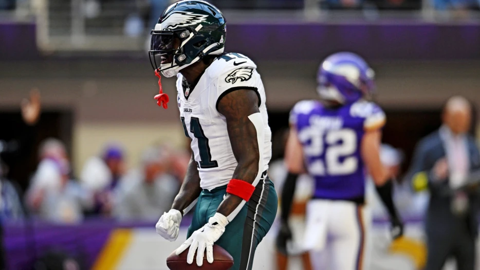 Possible Patriots Trade Target Will Miss Week 8 Game