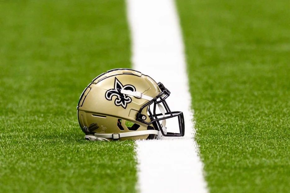 Saints Claim TE Zaire Mitchell-Paden, Cut RB Velus Jones Jr