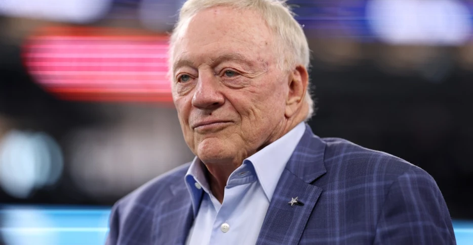 Cowboys trade rumors: Jerry Jones prioritizing defensive player that is NOT a pass rusher