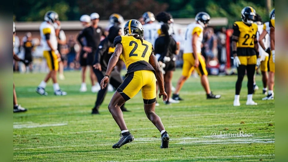 Steelers Keep Window Shut On CB Cory Trice Jr.