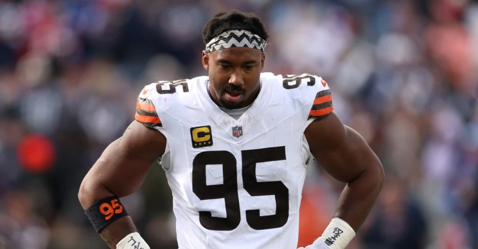 Browns Myles Garrett looking for answers: None likely to come for him or fans this year