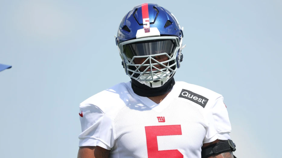 Giants’ Kayvon Thibodeaux blasts ‘bulls**t’ Tush Push call