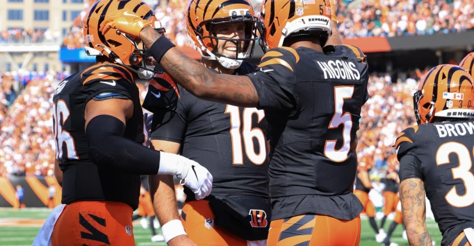 Tee Higgins ties Bengals record touchdown streak