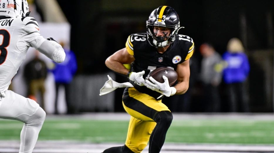 Veteran WR Among Steelers’ Inactives vs. Packers