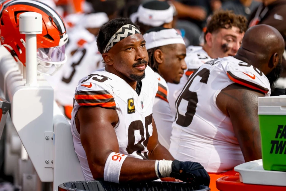 5 Myles Garrett Trade Landing Spots if Browns Finally Smarten Up, Including the Cowboys