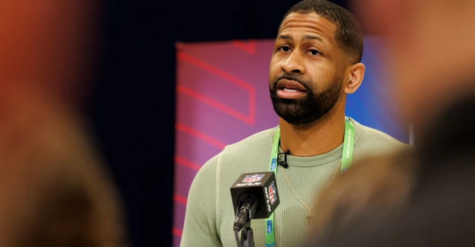 Browns GM Andrew Berry not speaking to media during bye week: Practical or cowardice?