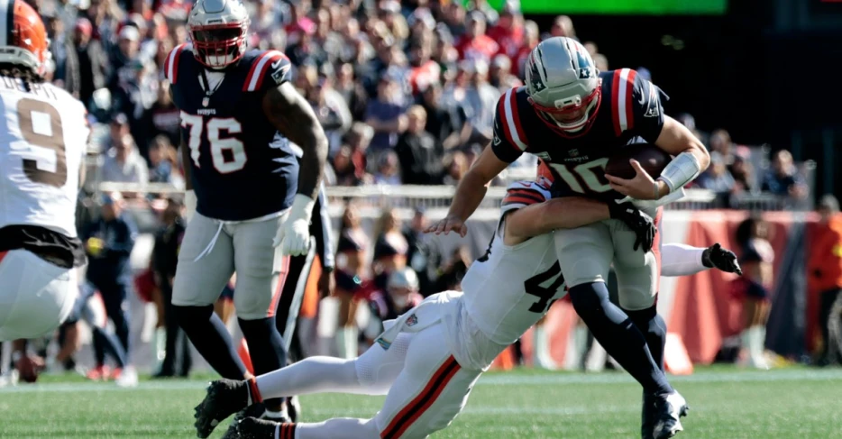 Browns leading tackler & leading rusher among latest injuries