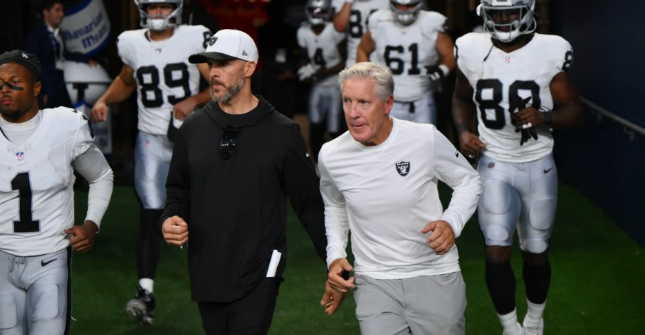 Can Raiders climb out of AFC West cellar?