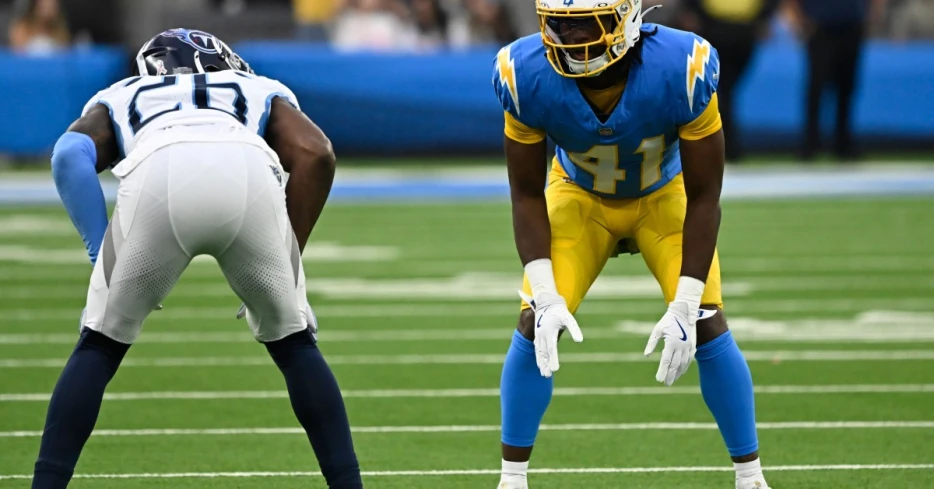 Chargers open up as betting favorites ahead of Week 9 vs. Titans