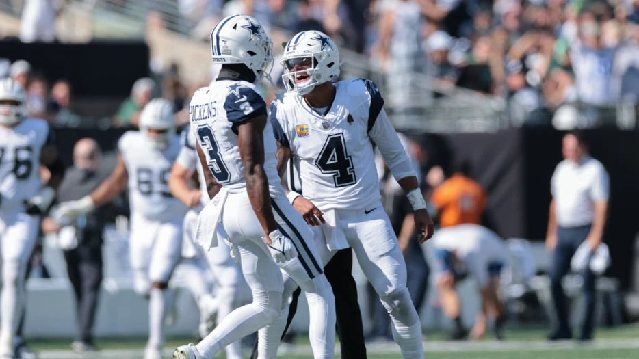 George Pickens goes deep for a TD, Cowboys up 30-6