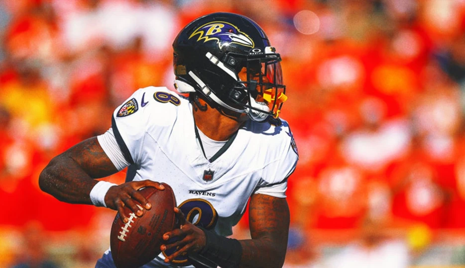 Ravens QB Lamar Jackson Expected To Return From Hamstring Injury vs. Dolphins