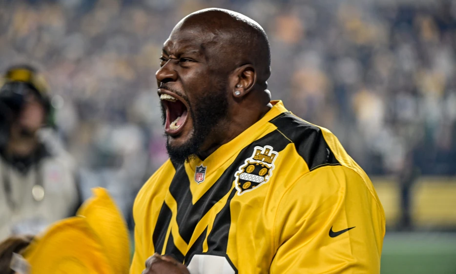Steelers Legend Calls for Massive Changes after Embarrassing Loss to Packers: ‘People Gotta Go’